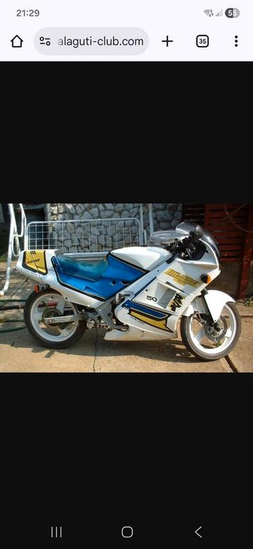 Gezocht onderdelen of project brommer malaguti RST 50 beschikbaar voor biedingen