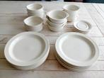 Servies Arabia Kesti Finland in prima gave staat Göran Bäck, Ophalen of Verzenden, Zo goed als nieuw, Porselein, Overige stijlen