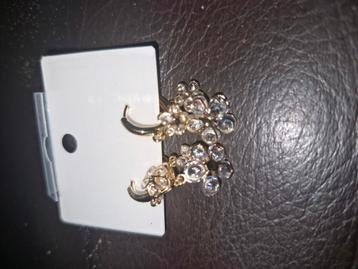 Sieraden te koop  beschikbaar voor biedingen