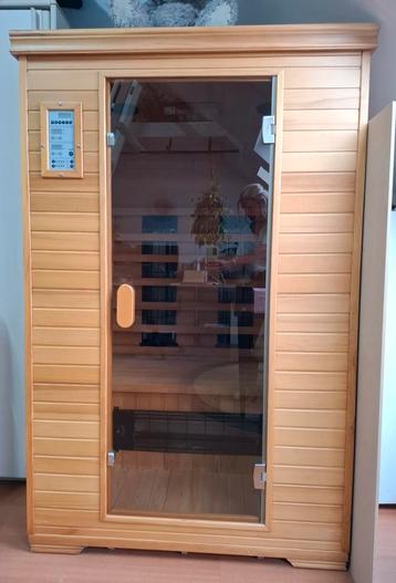 Infrarood triple straler sauna - Medicap 2 VIP Sauna's beschikbaar voor biedingen
