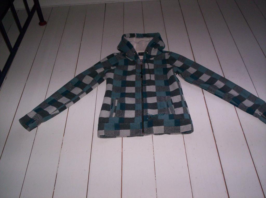 VEST van 98-86 in blauw/grijze ruit, bont gevoerd, maat S, Maat 38/40 (M), Blauw, Ophalen of Verzenden, Zo goed als nieuw