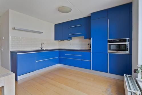 Complete Italiaanse designkeuken van Composit, Huis en Inrichting, Keuken | Complete keukens, Gebruikt, Hoekkeuken, Blauw, Hout