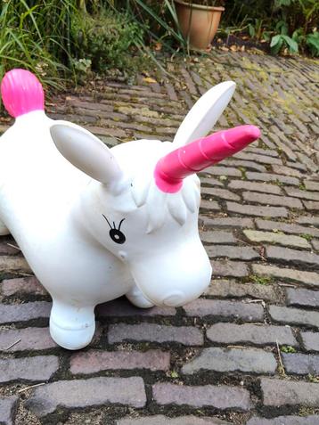 Opblaasbare Unicorn Springkussen Skippy dier eenhoorn  beschikbaar voor biedingen