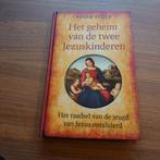 Hans Stolp - Het geheim van de twee Jezuskinderen, Ophalen of Verzenden, Hans Stolp, Zo goed als nieuw