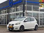 Toyota Aygo 1.0 Navi Sparco uitvoering Sport Airco Dealerond, Voorwielaandrijving, Gebruikt, 4 stoelen, Origineel Nederlands