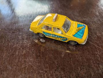 Radio taxi Renault 18 majorette  beschikbaar voor biedingen