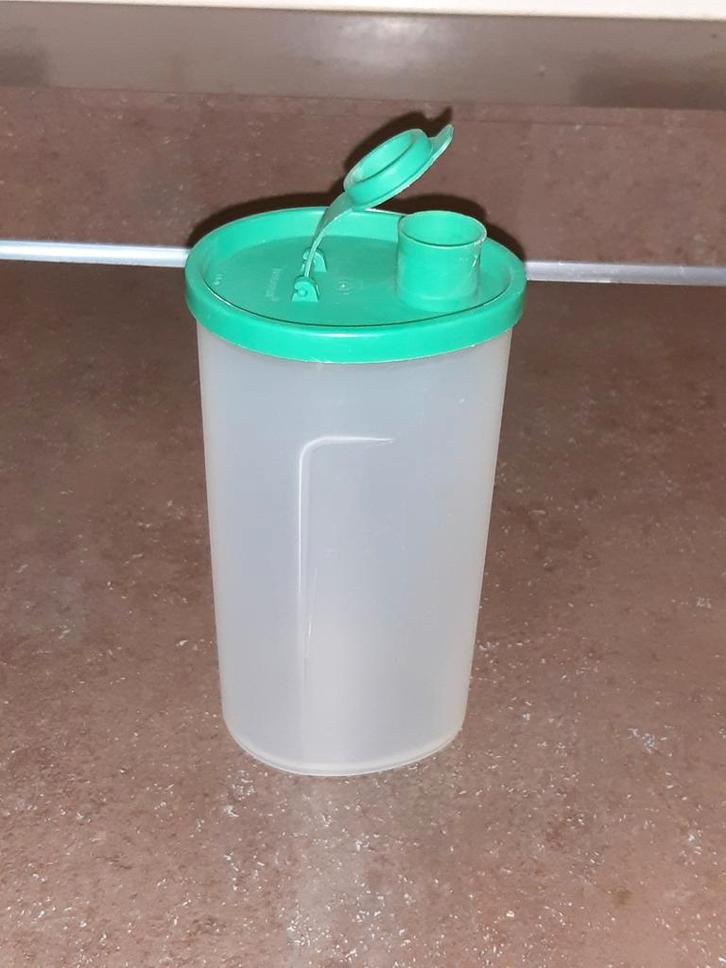 Tupperware schenk kannetje groen deksel, Huis en Inrichting, Keuken | Tupperware, Groen, Ophalen of Verzenden