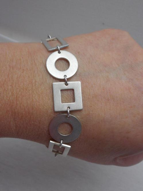 Zilveren prachtige Design armband merk LOOK! Nr.2433, Sieraden, Tassen en Uiterlijk, Armbanden, Zo goed als nieuw, Zilver, Zilver