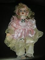 Oude porseleinen pop, roze jurk 40 cm, zie mijn andere poppe, Antiek en Kunst, Antiek | Porselein, Ophalen