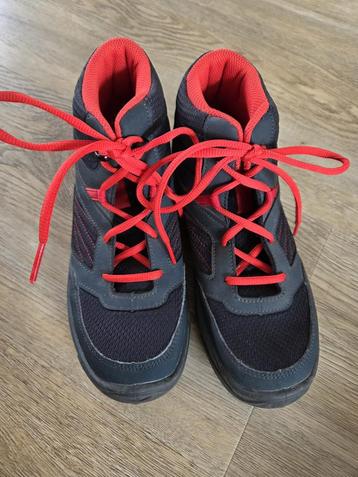 Quechua bergschoenen maat 38 beschikbaar voor biedingen