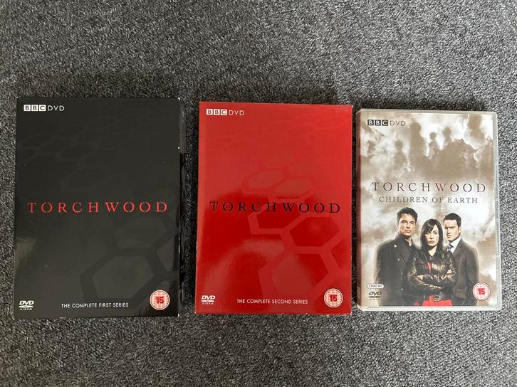 Torchwood DVD Boxset - Seizoen 1-2 & Children of earth, Cd's en Dvd's, Dvd's | Tv en Series, Zo goed als nieuw, Science Fiction en Fantasy