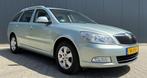 Skoda Octavia Combi 2.0 TDI Elegance Airco cruise APK, 1345 kg, Stof, Gebruikt, Zwart