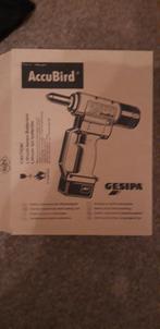 NIEUW! Accupopnageltang met 2 accu's en lader., Ophalen of Verzenden, Nieuw