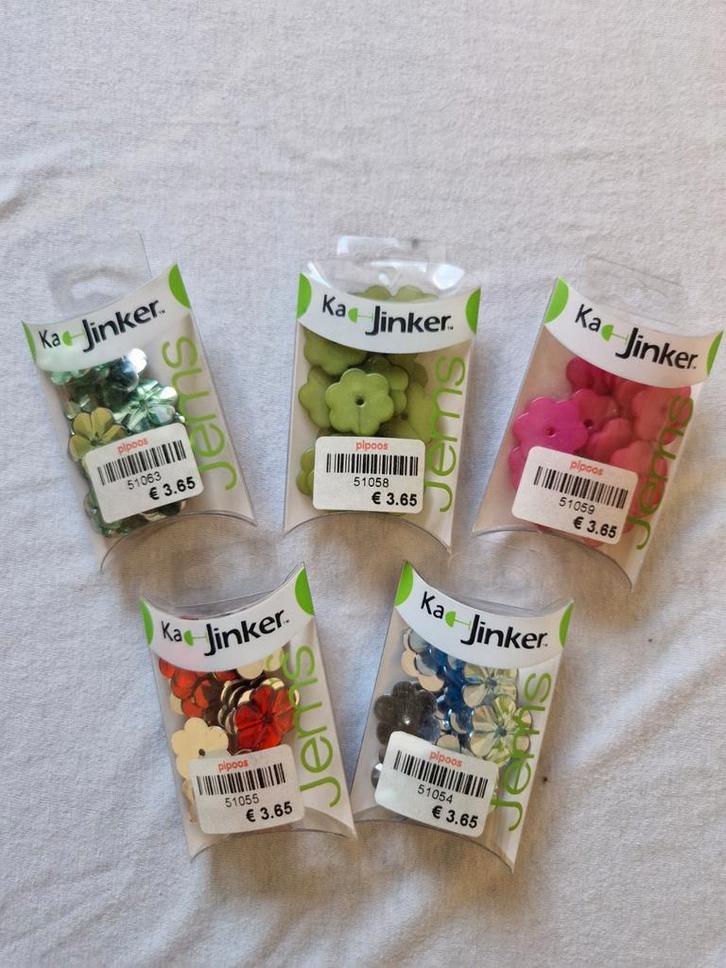 Ka Jinker Jems - Bloemvormige Knopen, Hobby en Vrije tijd, Naaien en Fournituren, Nieuw, Knoop of Knopen, Ophalen of Verzenden