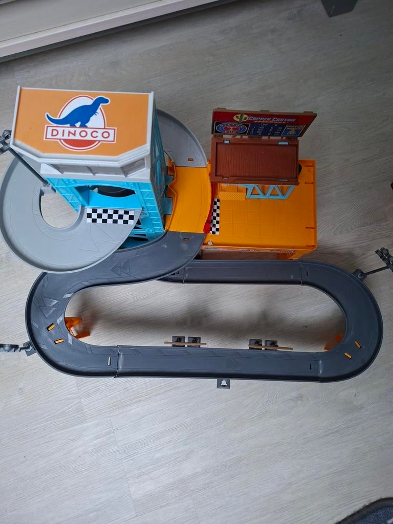 Cars racebaan, in goede staat, Kinderen en Baby's, Speelgoed | Speelgoedvoertuigen, Ophalen, Zo goed als nieuw