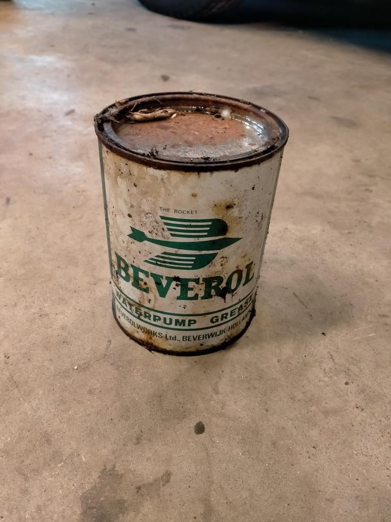 Beverol olie waterpomp vet blik, Verzamelen, Ophalen of Verzenden, Gebruikt, Overige
