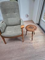 antiek tafeltje driepoot, Ophalen