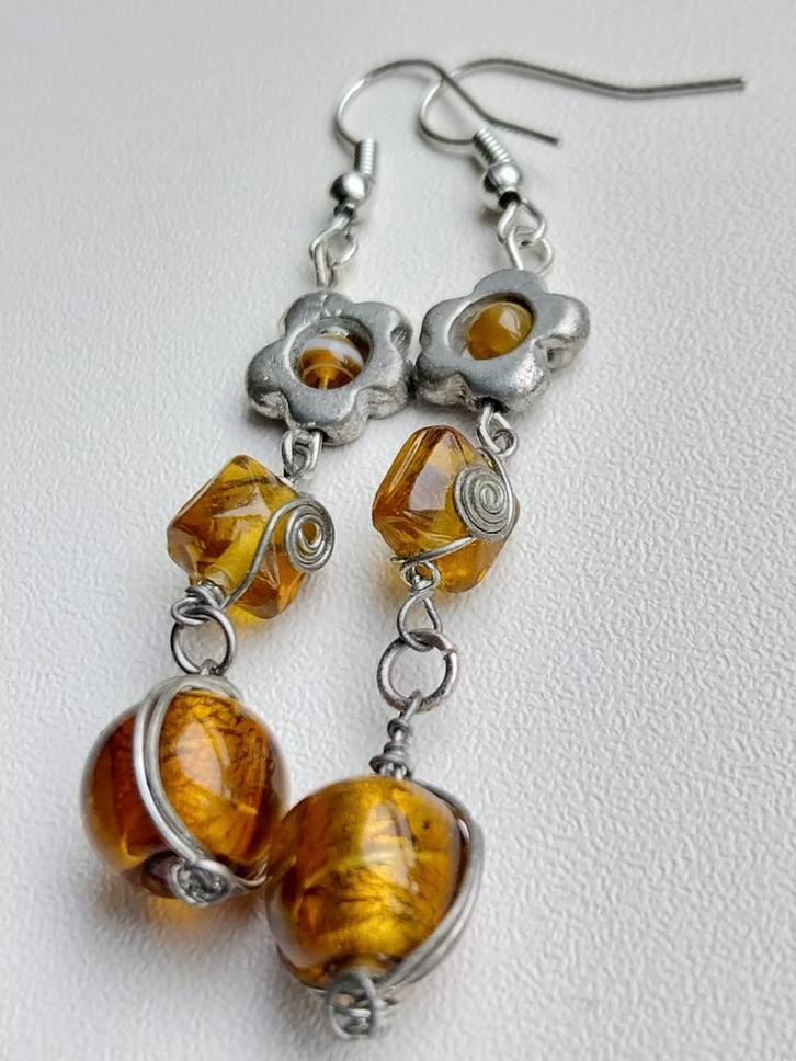 Vintage oorbellen met o.a glasfoil kralen #2664, Sieraden, Tassen en Uiterlijk, Oorbellen, Gebruikt, Overige materialen, Verzenden