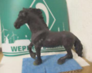 Friese hengst 1, dierfiguur Bullyland, dierfiguur  beschikbaar voor biedingen