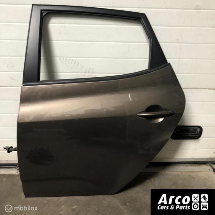 Kia Venga Portier Deur Links Achter D5 Beige, Auto-onderdelen, Carrosserie en Plaatwerk, Deur, Kia, Achter, Links, Gebruikt, Ophalen of Verzenden