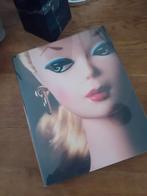 Barbie the icon barbie mattel verzamel boek toys speelgoed, Verzenden, Zo goed als nieuw