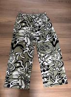 Magna Print broek maat 48-50 Saliegroen - Splinternieuw, Kleding | Dames, Grote Maten, Ophalen, Nieuw, Magna, Broek of Spijkerbroek