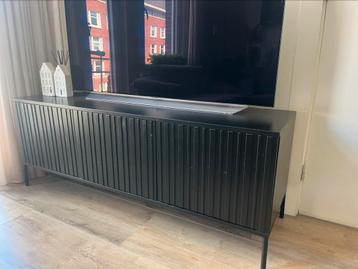 Woood tv-meubel Gravure new beschikbaar voor biedingen