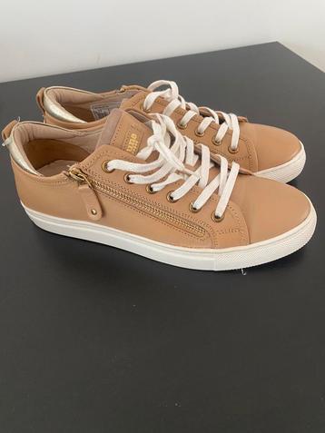 Dune sneakers maat 39 NIEUW! beschikbaar voor biedingen