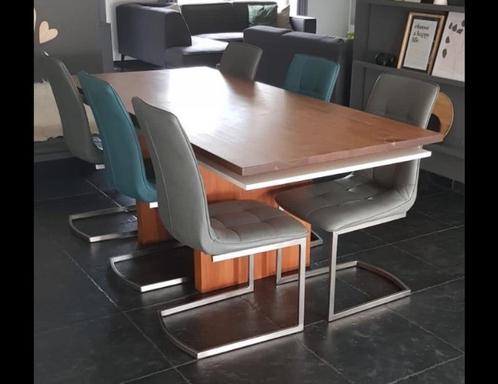 Eettafel en bijpassende salontafel Amerikaans notenhout, Huis en Inrichting, Tafels | Eettafels, Gebruikt, 50 tot 100 cm, 200 cm of meer