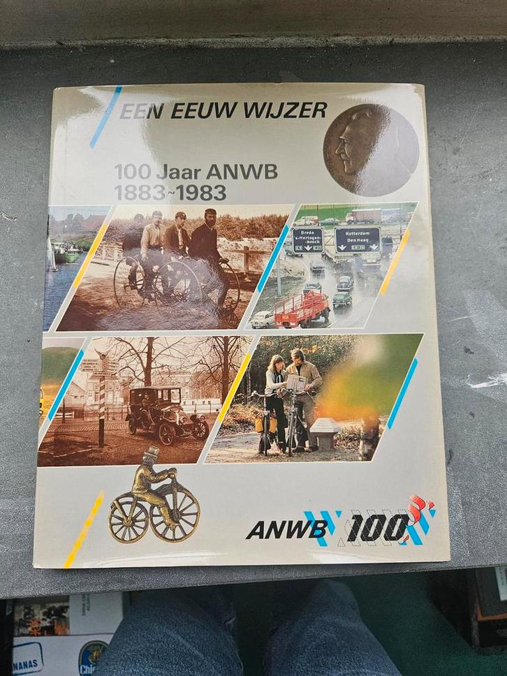 ANWB 100 Jaar Jubileumboek 1883-1983, Boeken, Geschiedenis | Vaderland, Gelezen, 20e eeuw of later, Ophalen of Verzenden