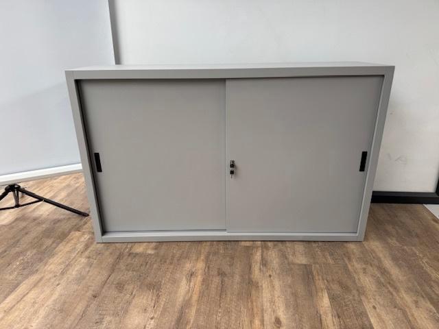 B-keus schuifdeurkast grijs, Huis en Inrichting, Brandblussers en Brandkasten, Nieuw, Ophalen of Verzenden