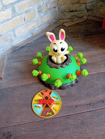 Bunny Hop spel - Zo goed als nieuw! beschikbaar voor biedingen