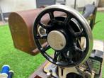 Singer naaimachine met semi- industrieel aandrijf machientje, Antiek en Kunst, Antiek | Naaimachines, Ophalen