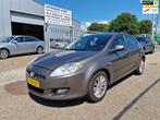 Fiat Bravo 1.4 Dynamic/Apk 30-06-2026, Voorwielaandrijving, Metallic lak, Gebruikt, Zwart