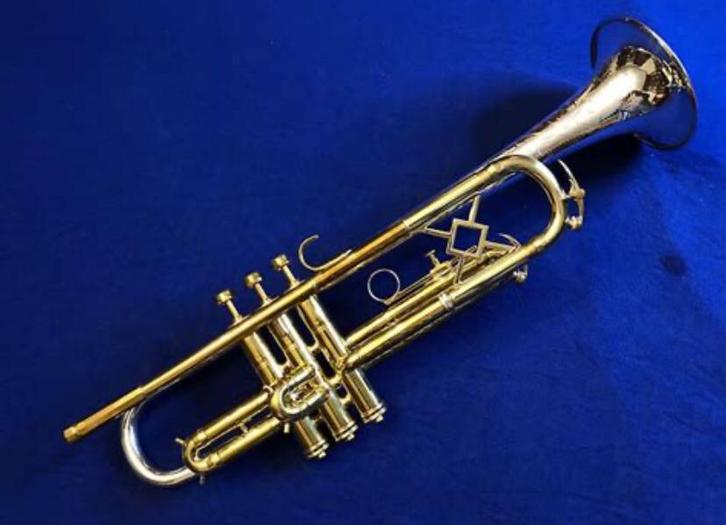 King Liberty silverbell super zeldzame professionele trompet, Muziek en Instrumenten, Blaasinstrumenten | Trompetten, Gebruikt