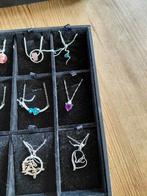 Nieuwe kettingen met prijskaartje, Ophalen of Verzenden