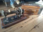 Antieke Naaimachine met Houten Koffer, Antiek en Kunst, Antiek | Naaimachines, Ophalen