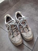 Lowa damesschoen, Goretex, groen, Ophalen of Verzenden, Zo goed als nieuw, Schoenen