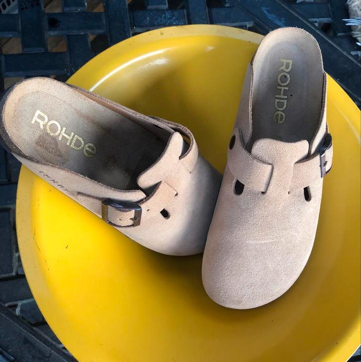 ROHDE Suède Instappers - Comfortabel en Stijlvol, Kleding | Dames, Schoenen, Nieuw, Instappers, Beige, Ophalen of Verzenden