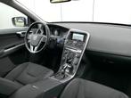 Volvo XC60 T5 AUT Momentum Navi / Trekhaak / Bluetooth / Xen, Gebruikt, 4 cilinders, 1969 cc, 1622 kg