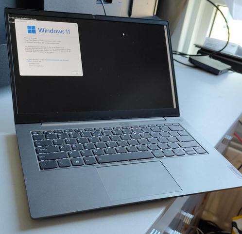 Mooie Lenovo laptop voor school, werk of onderweg, Computers en Software, Windows Laptops, Zo goed als nieuw, 14 inch, SSD, 4 Ghz of meer