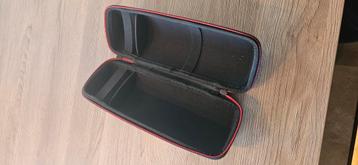 JBl Box charge 3 Bescherm case beschikbaar voor biedingen