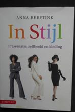 In Stijl - praktische gids voor vrouwen door Anna Beeftink, Verzenden, Zo goed als nieuw, Mode algemeen