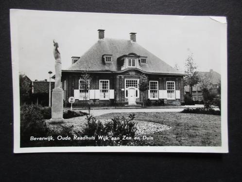 BEV02 Beverwijk - Oude Raadhuis, Wijk aam Zee en Duin, Verzamelen, Ansichtkaarten | Nederland, Gelopen, Noord-Holland, 1940 tot 1960
