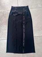 VINTAGE ZWART LANG SATIJNEN WIKKELROK WIKKEL ROK MAAT 40 M, Kleding | Dames, Rokken, Maat 38/40 (M), Zwart, Ophalen of Verzenden