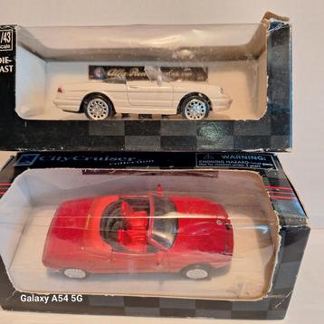 2x Alfa Romeo Spider Modelauto's beschikbaar voor biedingen
