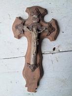 Antiek Houten Kruisbeeld met Corpus, Antiek en Kunst, Antiek | Religie, Ophalen of Verzenden