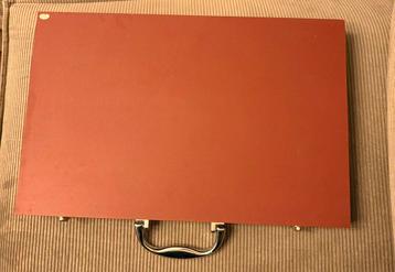 Complete messenset beschikbaar voor biedingen