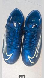 Nike nmd 42.5, Sport en Fitness, Voetbal, Ophalen of Verzenden, Zo goed als nieuw, Schoenen