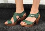 Groen leder hakken in stijl king Louie en hasbeens klompen, Kleding | Dames, Schoenen, Ophalen of Verzenden, Zo goed als nieuw